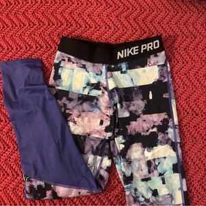 Nike Pro Kids Printed Leggings - Purple and Black